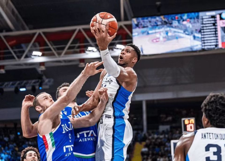 但是现在球, 超级顶薪续 但是现在球, 超级顶薪续